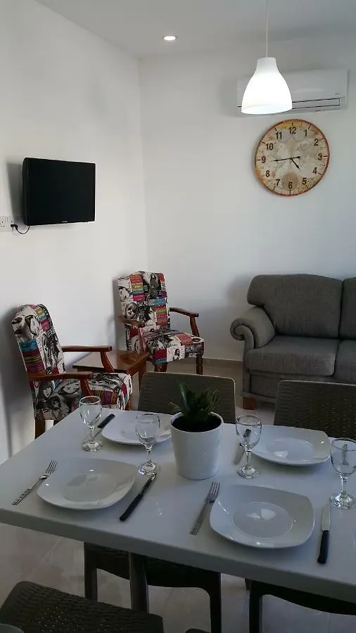 Chris'S Holiday Apt - 圣纳帕