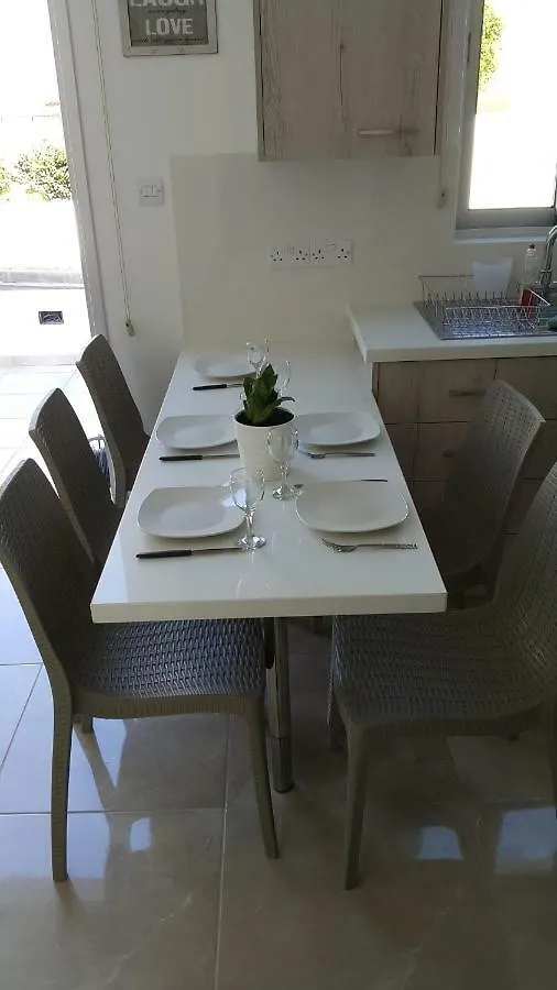 Chris'S Holiday Apt - 圣纳帕 公寓